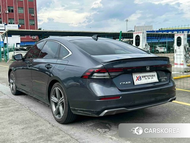 Honda Accord 2024 Темно-серый из Китая, фото 6
