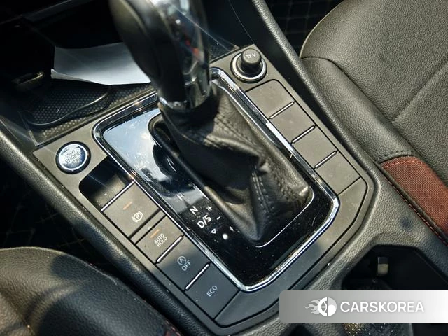 Volkswagen Bora 2022 Белый из Китая, фото 6