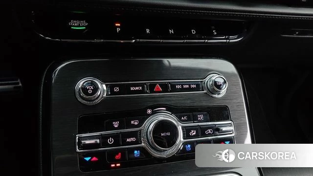 Lincoln Nautilus First generation 2023 Белый из Кореи, фото 6