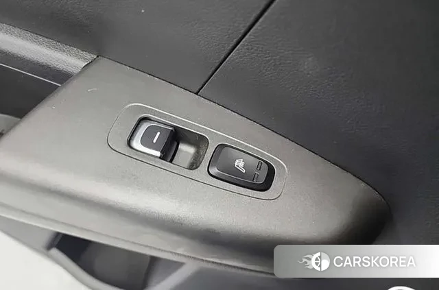 Kia Sportage The Bold 2019 Серебристо-серый из Кореи, фото 6