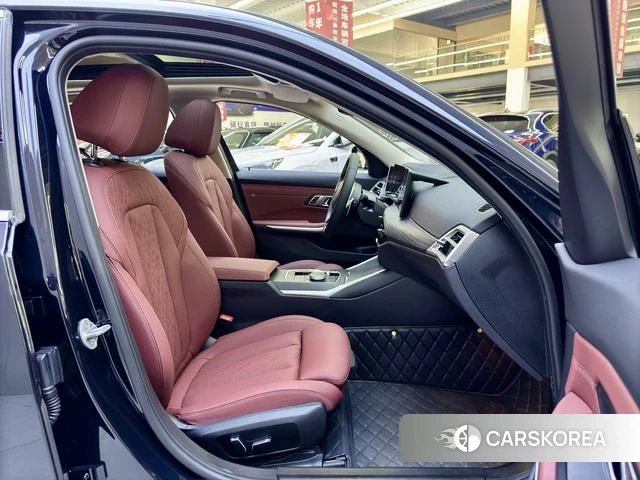 BMW 3 series 2025 Черный из Китая, фото 6