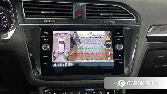Volkswagen Tiguan second Generation 2020 Белый из Кореи, фото 6
