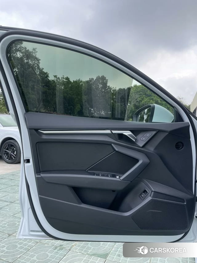 Audi A3 2023 Белый из Китая, фото 6