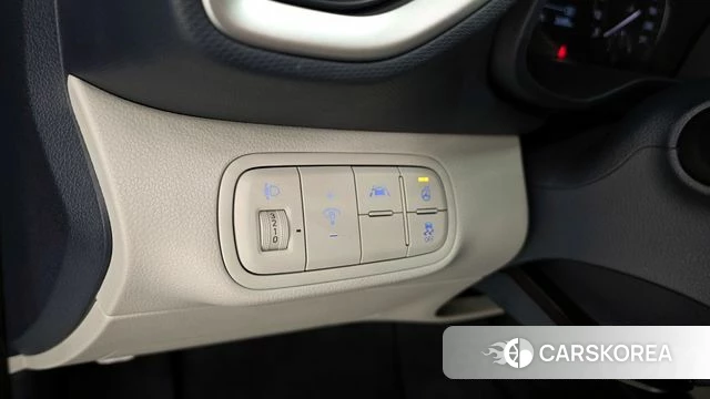 Hyundai Venue 2022 Синий из Кореи, фото 6