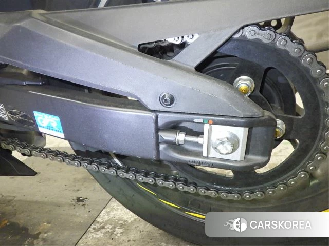 Проданный Honda CBR400R id 3997878 из Японии, фото 6