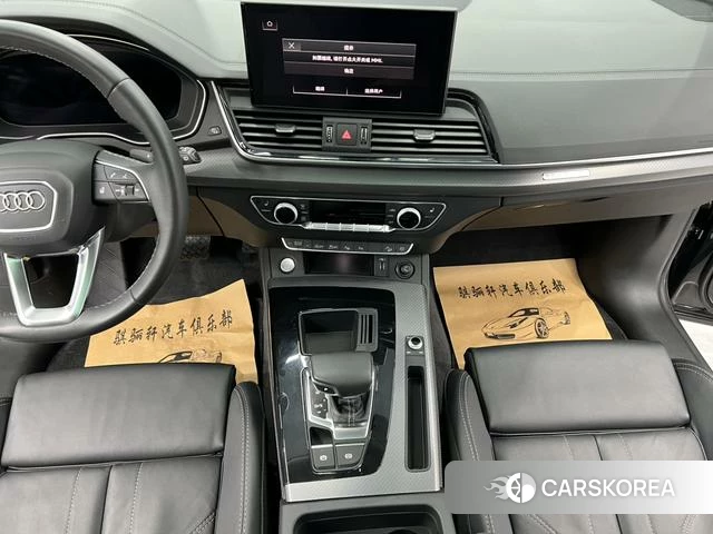 Audi Q5L 2022 Черный из Китая, фото 6