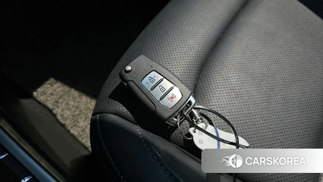 Ssangyong Beautiful Korando 2021 Красный из Кореи, фото 6