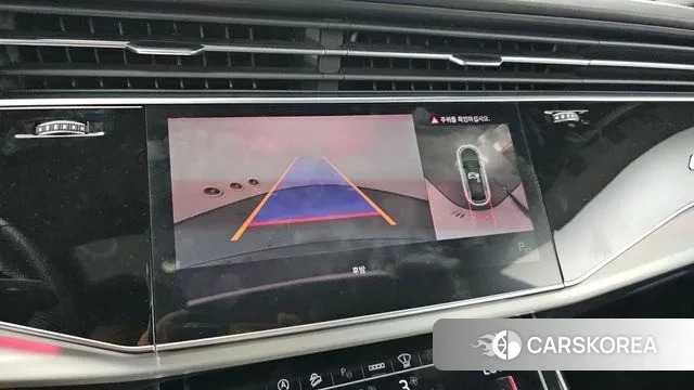 Audi Q8 (4M) 2021 Черный из Кореи, фото 6