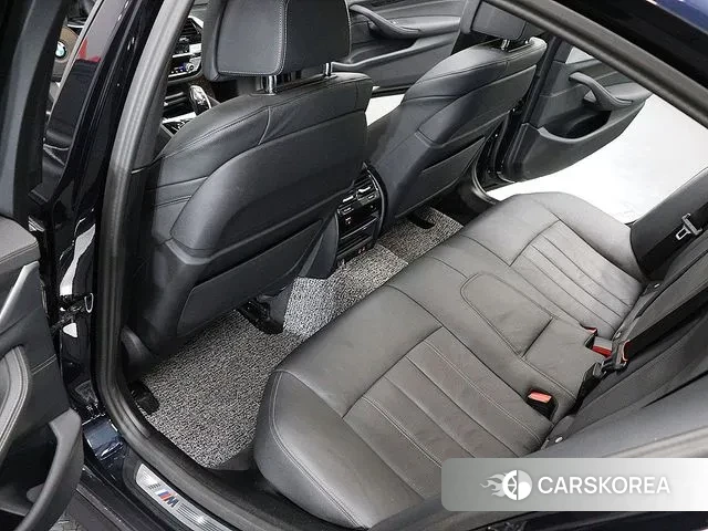 BMW 5 Series (G30) 2023 Синий из Кореи, фото 6