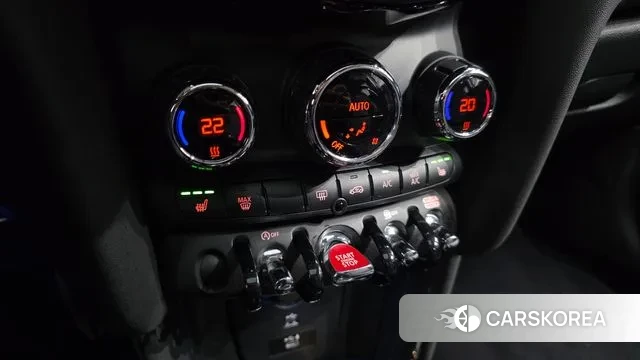 Mini Cooper 2021 Зеленый из Кореи, фото 6