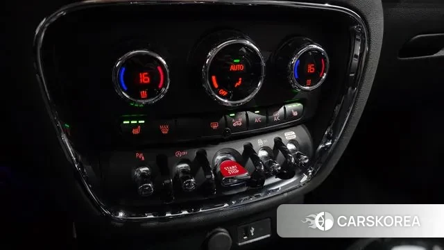 Mini Cooper Clubman 2021 Серебристо-серый из Кореи, фото 6