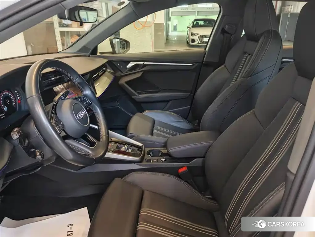 Audi A3 2024 Белый из Китая, фото 6