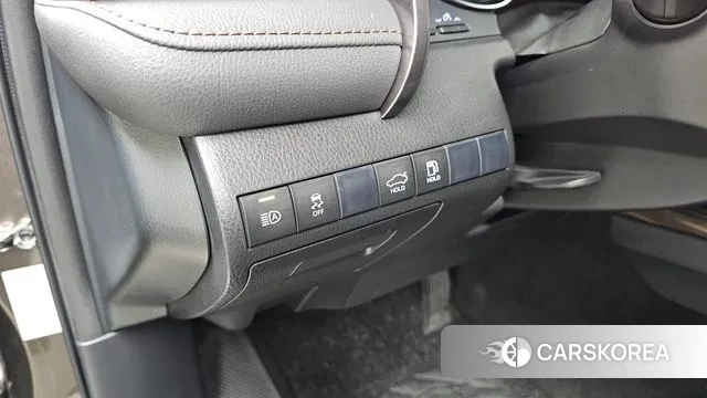 Toyota Camry (XV70) 2018 Коричневый из Кореи, фото 6