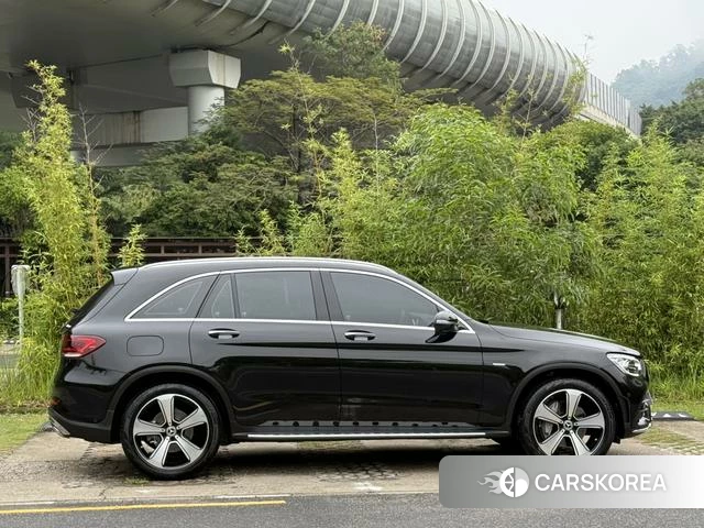 Mercedes-Benz GLC 2023 Черный из Китая, фото 6