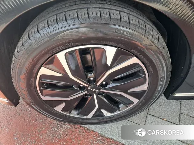 Kia EV6 2021 Серый из Кореи, фото 6