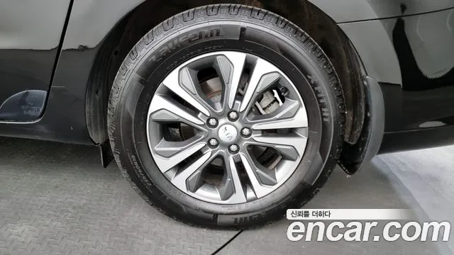 Kia The New Carnival id 2681471 из Кореи 6