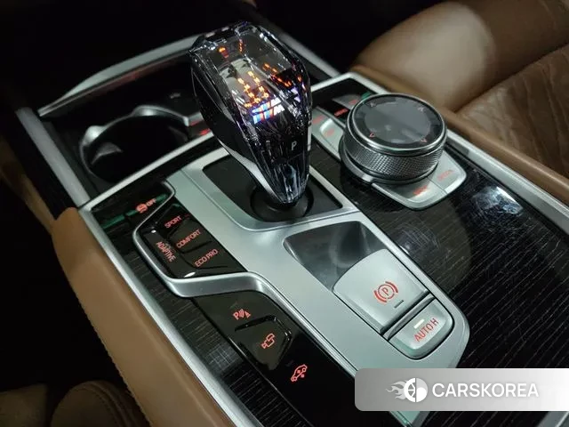 BMW 7 Series (G11) 2020 Черный из Кореи, фото 6