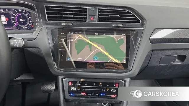 Volkswagen Tiguan second Generation 2022 Белый из Кореи, фото 6