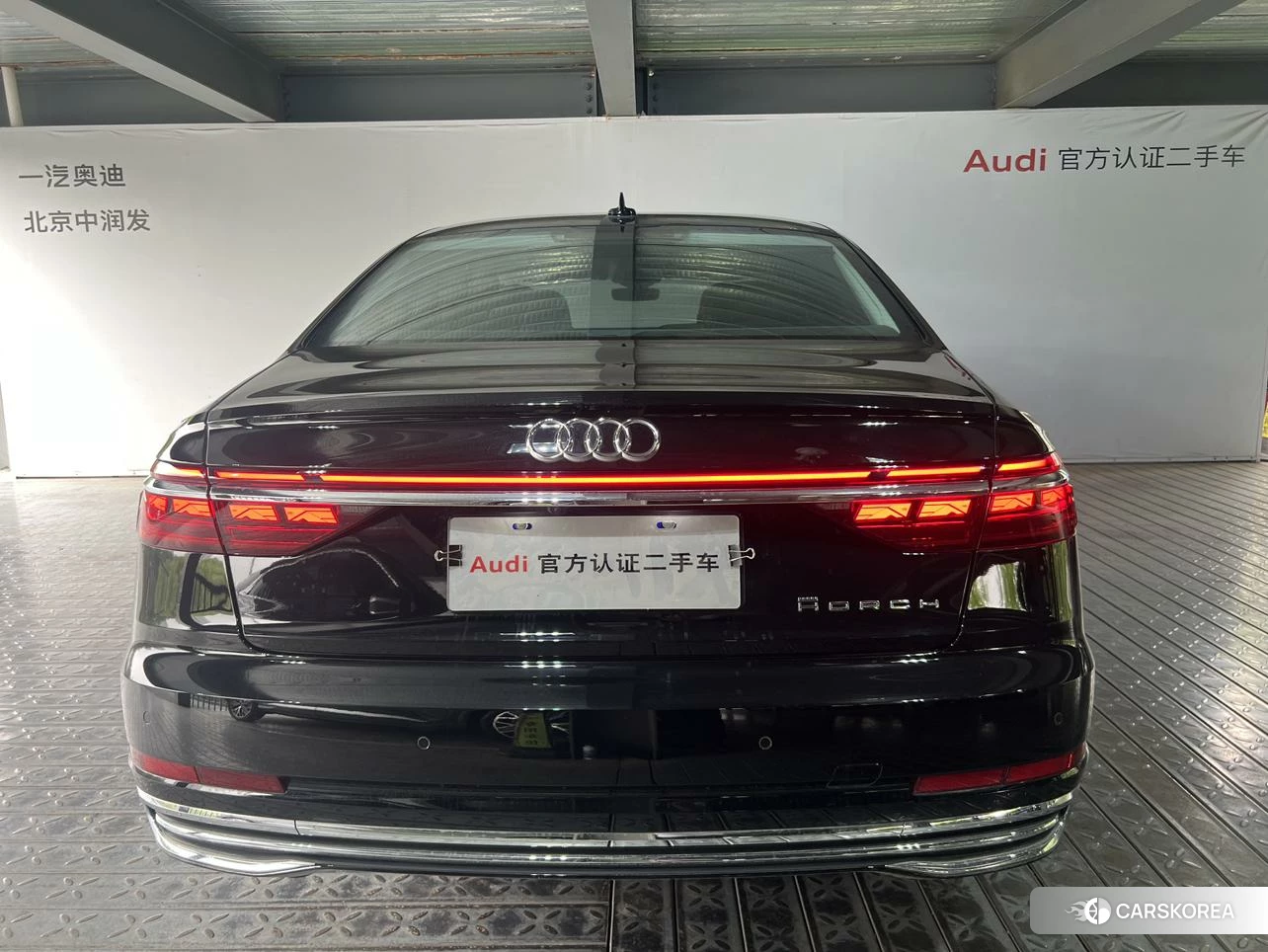 Audi A8 2024 Черный из Китая, фото 6