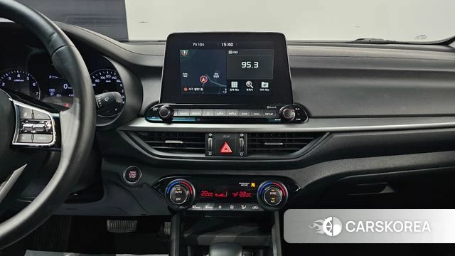 Kia Come New K3 2018 Светло-серебряный цвет из Кореи, фото 6