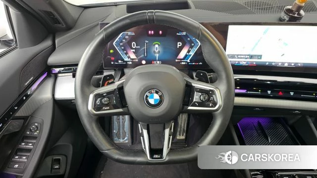 BMW 5 Series (G60) 2024 Белый из Кореи, фото 6