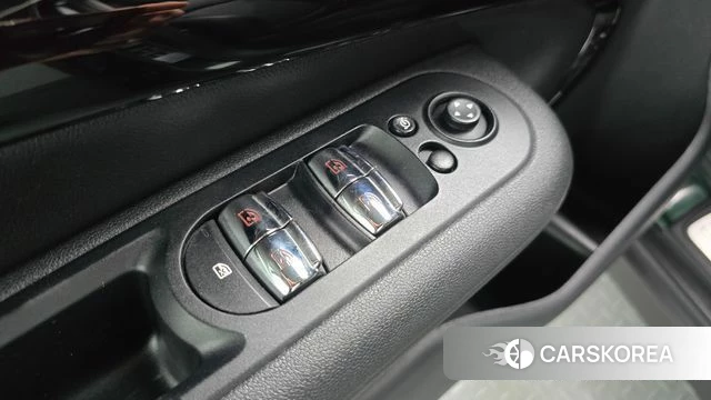 Mini Cooper Clubman 2018 Зеленый из Кореи, фото 6