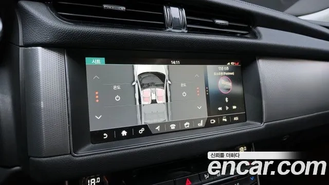 Jaguar XF (X260) 2018 Черный из Кореи, фото 6