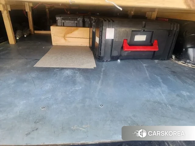 Hyundai Staria 2021 Черный из Кореи, фото 6