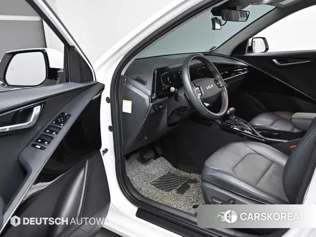 Kia Di Ol Nu Niro 2022 Белый из Кореи, фото 6