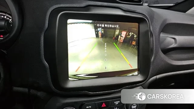 Jeep Renegade 2023 Черный из Кореи, фото 6