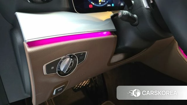 Mercedes-Benz E-Class W213 2021 Белый из Кореи, фото 6