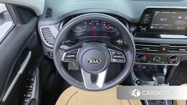Kia Seltos 2020 Белый из Кореи, фото 6