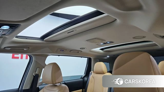 Kia Carnival 4th generation 2023 Белый из Кореи, фото 6