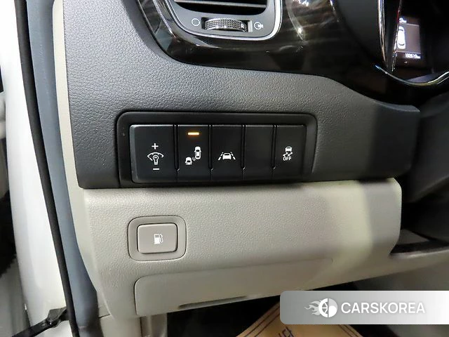 Kia The New Carnival 2018 Белый из Кореи, фото 6