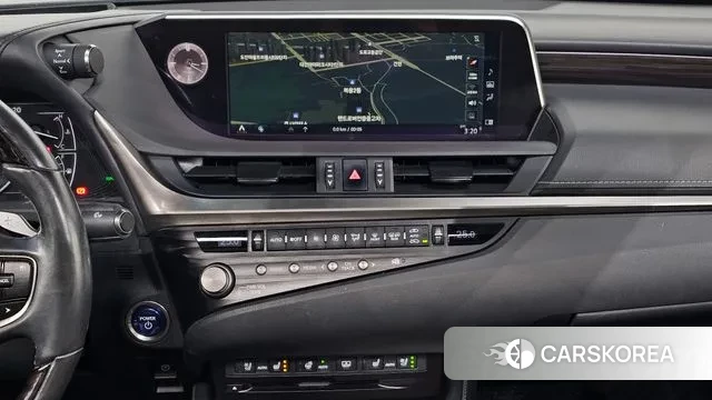 Lexus ES300h 7th generation 2021 Черный из Кореи, фото 6