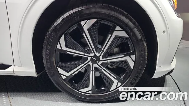 Kia EV6 2022 Белый из Кореи, фото 6