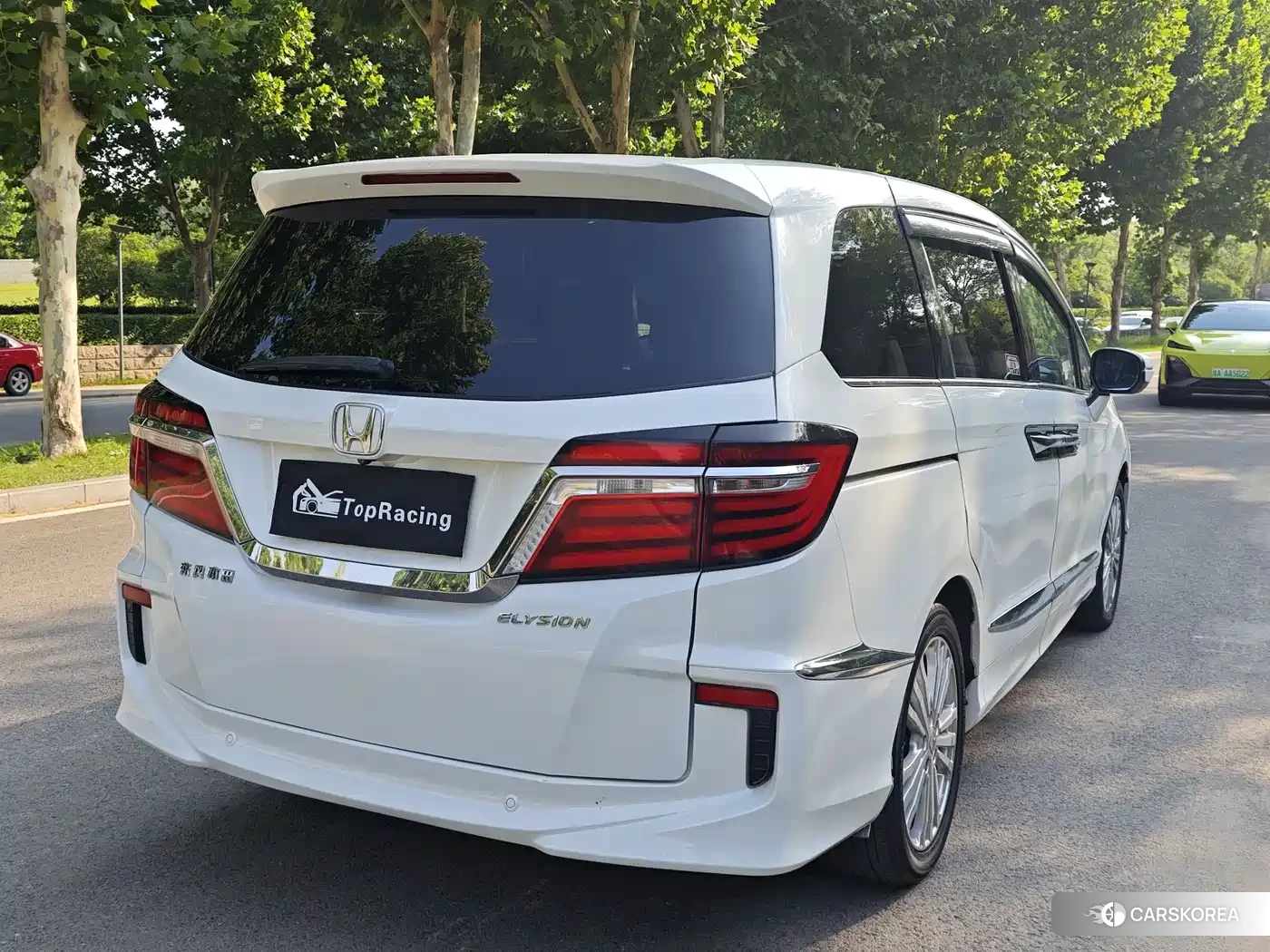 Honda Elysion 2019 Белый из Китая, фото 6