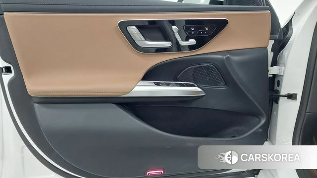 Mercedes-Benz E-Class W214 2025 Белый из Кореи, фото 6