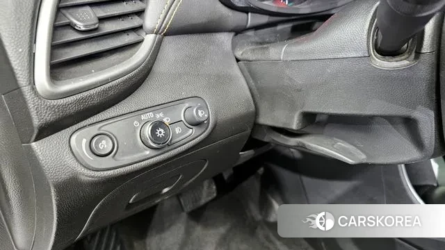 Chevrolet (GM Daewoo) The New Trax 2018 Серебряный из Кореи, фото 6