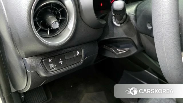 Kia The New K3 2nd generation 2021 Белый из Кореи, фото 6