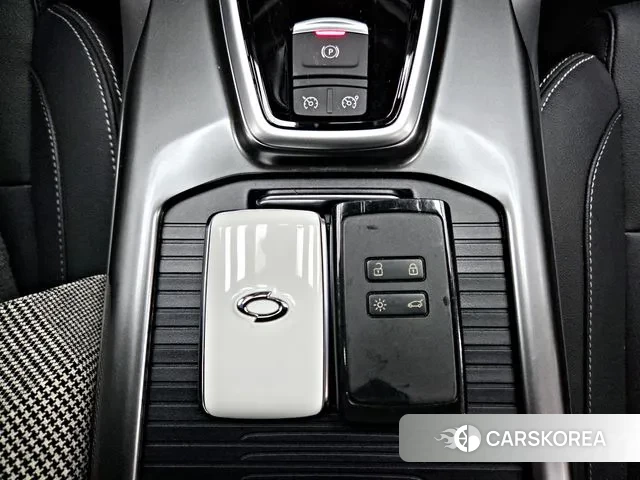 Renault Korea (Samsung) The New QM6 2021 Белый из Кореи, фото 6