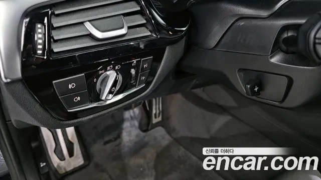 BMW 5 Series (G30) 2019 Черный из Кореи, фото 6