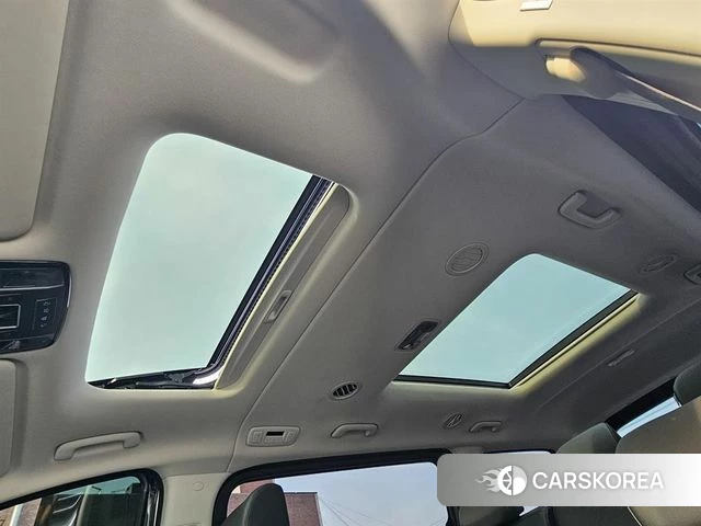 Hyundai Staria 2025 Черный из Кореи, фото 6