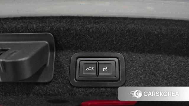 Audi A6 (C8) 2023 Белый из Кореи, фото 6
