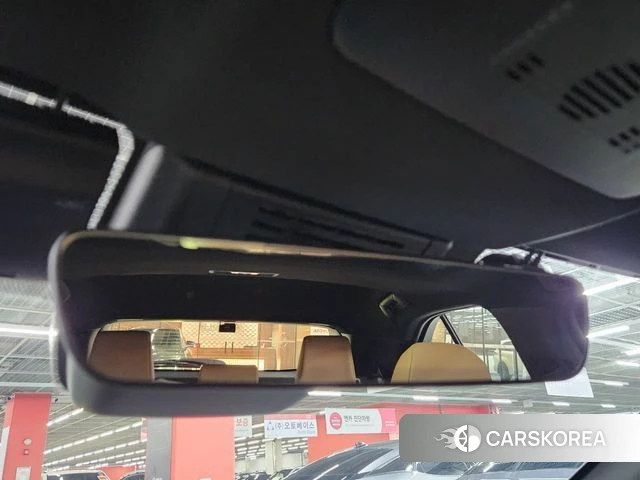 Lexus UX300h 2025 Серый из Кореи, фото 6