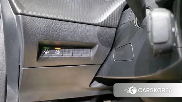 Peugeot 2008 Second generation 2020 Черный из Кореи, фото 6