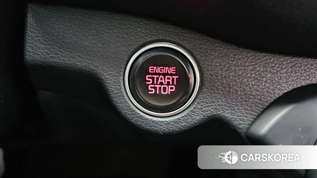 Kia The New K3 2nd generation 2021 Белый из Кореи, фото 6