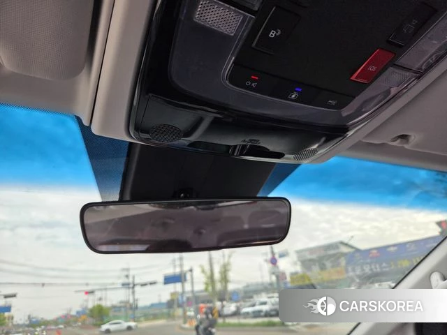 Hyundai Staria 2022 Белый из Кореи, фото 6