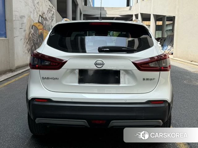 Nissan Qashqai 2023 Белый из Китая, фото 6