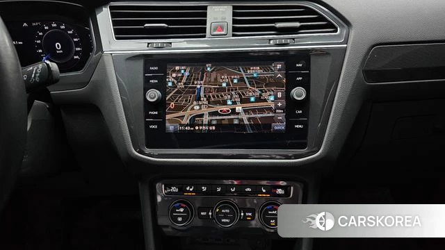 Volkswagen Tiguan Allspace 2020 Черный из Кореи, фото 6
